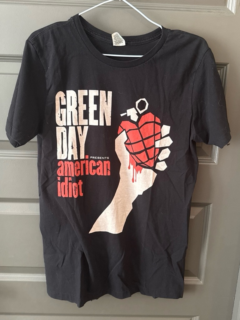 Green Day American Idiot Band T-Shirt Medium Black Heart Grenade Graphic Tee